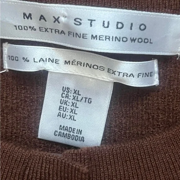 Max Studio Brown Ribbed Sweater with Buttons - Picture 4 of 4
